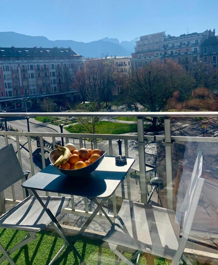 Central Park Au Centre Ville Annecy Exterior photo
